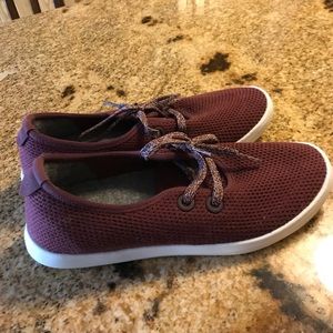 Allbirds tree skipper shoes, size 8